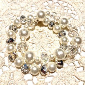 Pair of Glass Bead & Pearl Stretch Bracelets NWOT